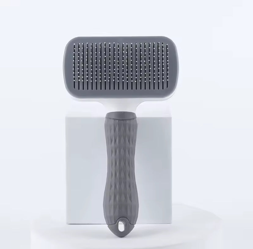 Marre des poils sur votre canapé ?

Éliminez-les en quelques secondes, sans rouleaux jetables ni aspirateur.
